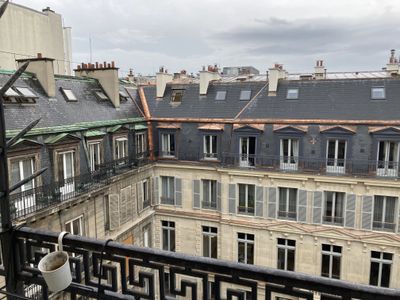 & 139 - 4 rue de la Paix – Paris 2